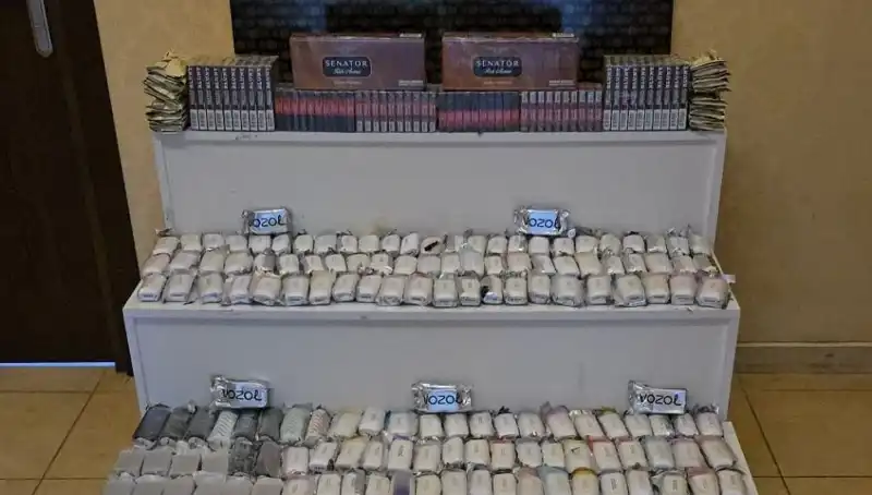 Gümrük Kaçağı Sigara Operasyonu: Yüz Binlerce Paket Ele Geçirildi