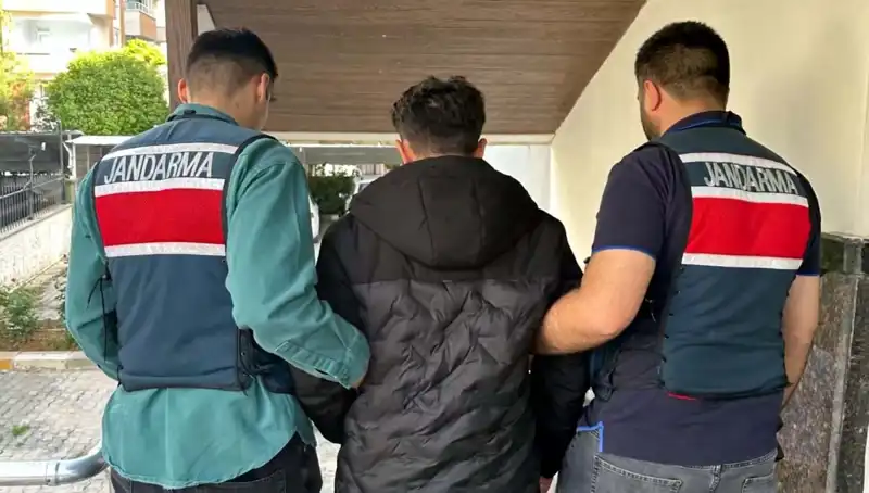 Türkiye'nin Dört İlinde Dolandırıcılık Çetesi Çökertildi: 35 Tutuklama Gerçekleşti