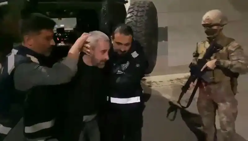 Kardeş Katili Yakalandı: 213 Saatlik Görüntü Çözüm Getirdi