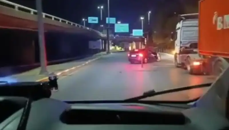 İstanbul'da Kaçakçılıkta Şok Gelişme: 36 Milyon TL Değerinde Ürünler Ele Geçirildi
