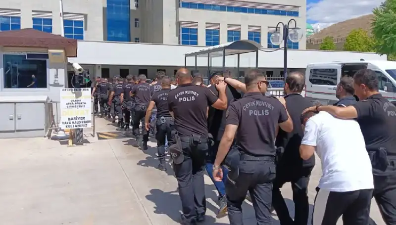 Ankara'da Tehditkar Haraç Çetesi Operasyonu: Avukatlar Takipte