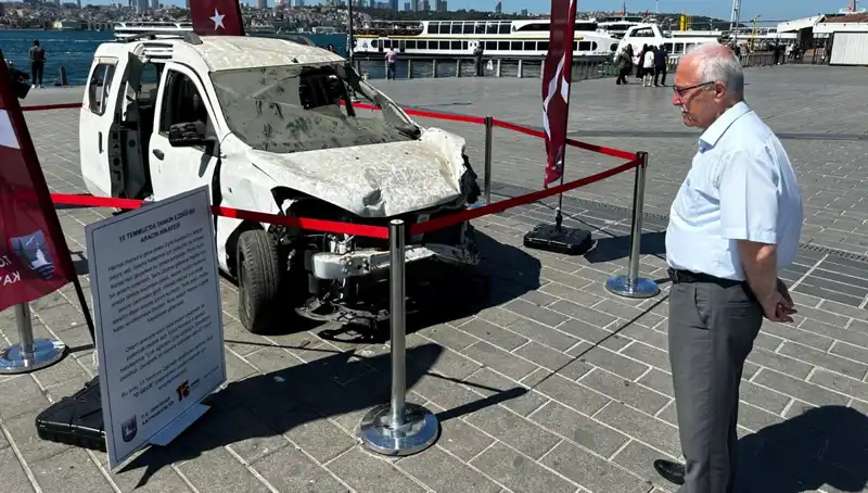 15 Temmuz’un Unutulmaz Anıları: Tankın Ezdiği Araçlar Sergileniyor