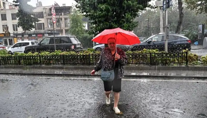 Türkiye Genelinde Sarı Kodlu Yağış Uyarısı: Neler Olacak?