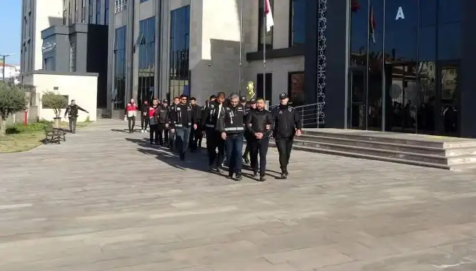 Oteldeki Kavga Binaya Sıçradı: Balyoz ve Bıçaklar Fısıldadı!