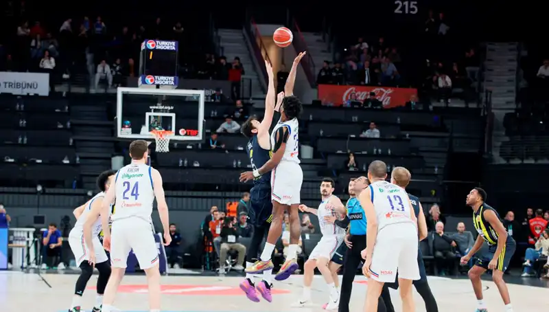 Anadolu Efes ve Panathinaikos'un Büyüleyici Düellosu: Maç Zamanı ve Detaylar