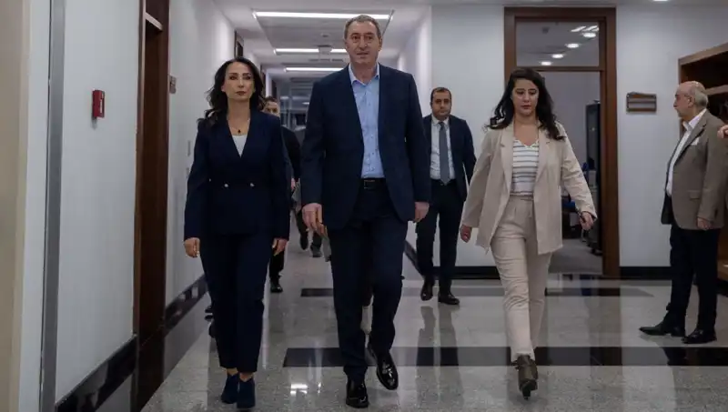 DEM Parti Heyeti, Siyasi Parti Turu Kapsamında İki Önemli Görüşme Yapacak