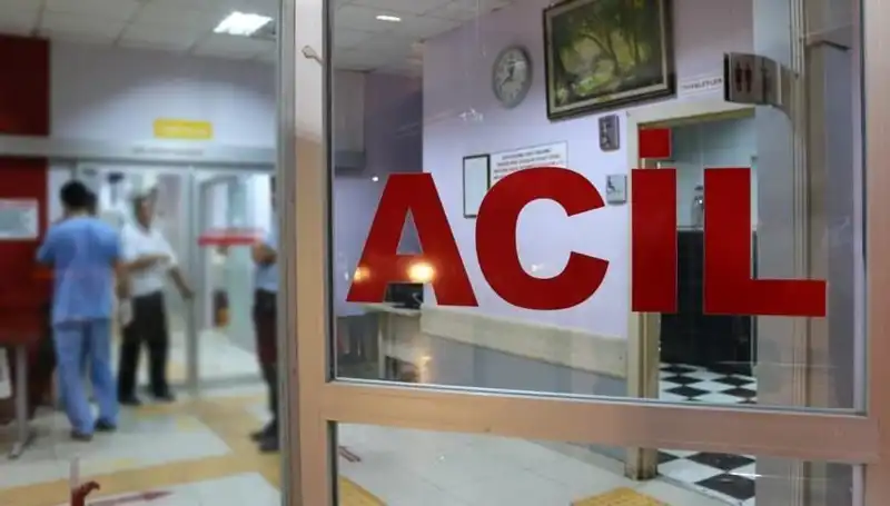 Burdur'da Bıçaklı Kavga: Bir Kişi Ağır Yaralandı, İki Gözaltı