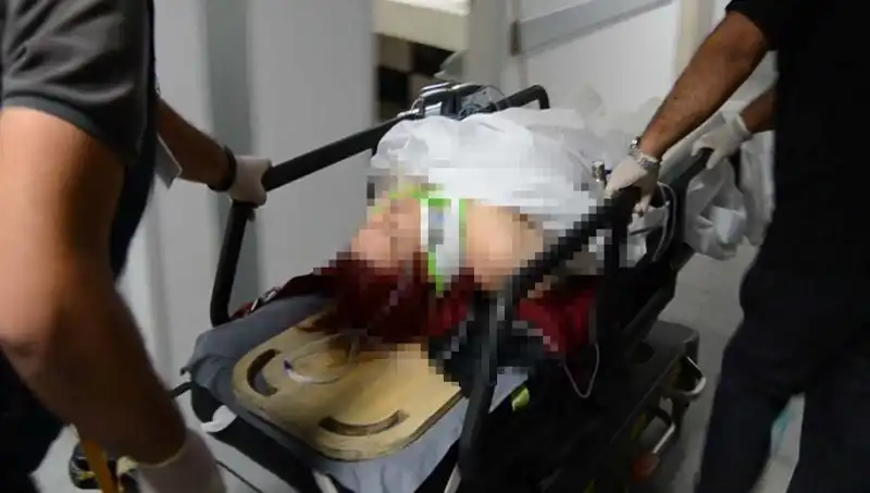 Lokantada Kanlı Olay: Eski Sevgilisine Saldırarak 3 Kişiyi Yaraladı