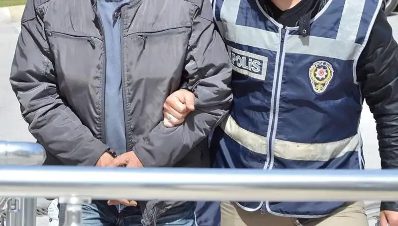 Samsun'da Uyuşturucu Operasyonu: 5 Kişi Gözaltına Alındı!