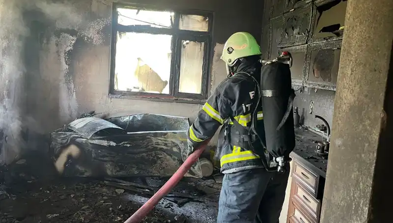 Yangın Mutfağında Fırtına Gibi: Küller İçinde Kalan Hayatlar