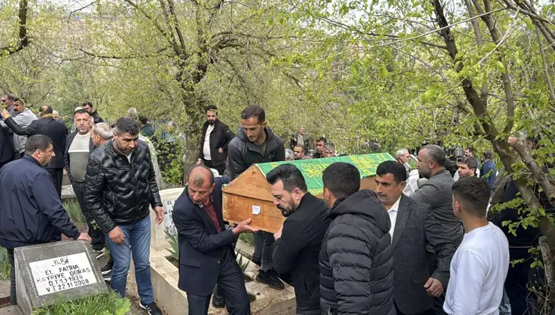 Karabük'te Korkunç Kaza: 4 Kişi Diyarbakır'da Sonsuzluğa Uğurlandı