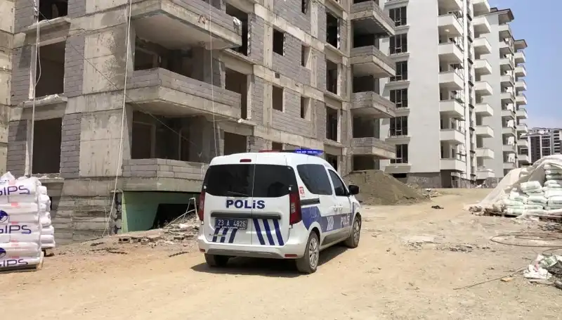 İnşaat Alanında Dev Çöken Malzeme: Bir İşçinin Hayatı Kaybedildi