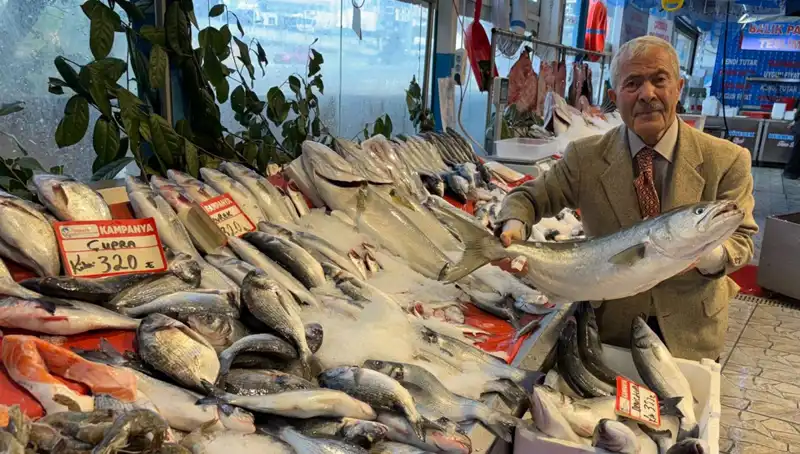 Ramazan Ayının Bereketi: Balık Fiyatları Müşterileri Sevindiriyor