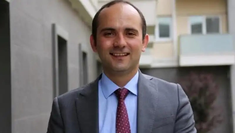 Anayasa Mahkemesi'nden Tayfun Kahraman Kararı: Siyasi Gelişmeler Gündemi Sarstı