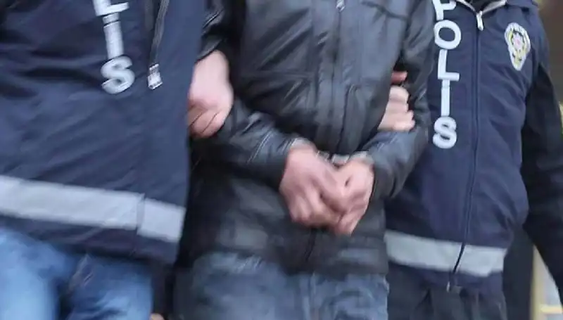 Osmaniye'de Uyuşturucu Operasyonunda 7 Kişi Tutuklandı: Ayrıntılar Ortaya Çıktı!