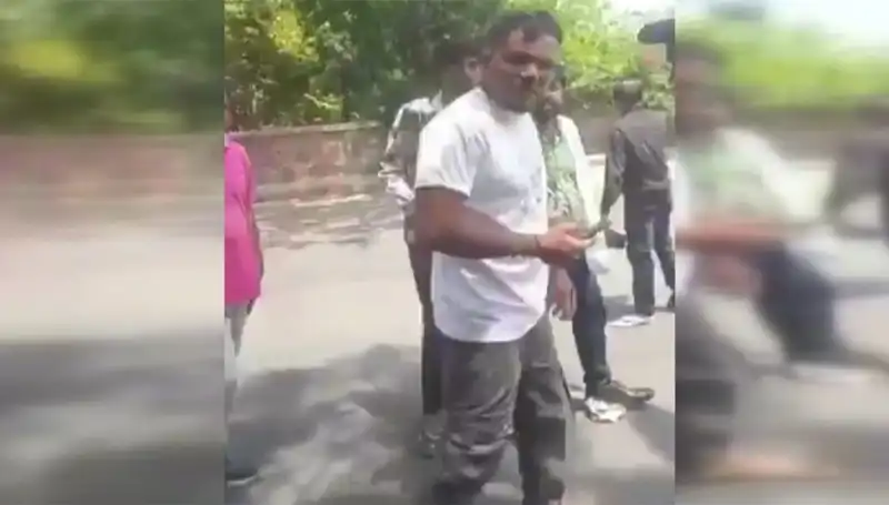 11A Yolcusunun Şok Edici Yaşadığı O Anlar: "Biri Beni Yakaladı"